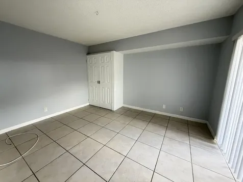 731 Springdale Circle Palm Springs FL 33461