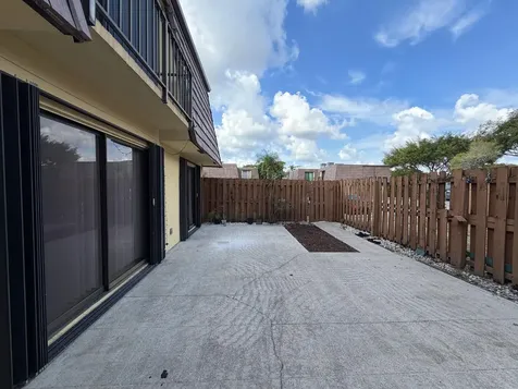 731 Springdale Circle Palm Springs FL 33461
