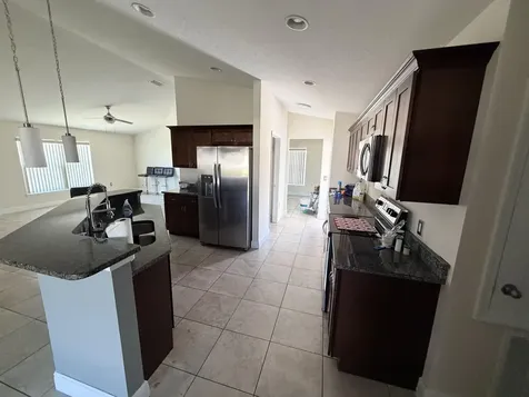 801 Desmoines Place Poinciana FL 34759