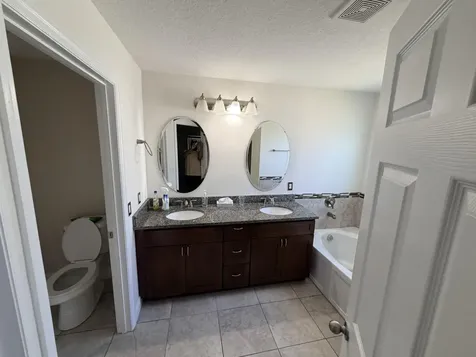 801 Desmoines Place Poinciana FL 34759