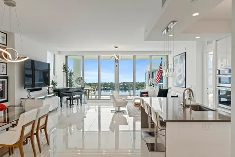 1 Water Club Way North Palm Beach FL 33408