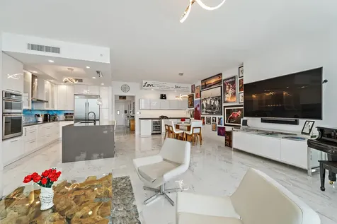 1 Water Club Way North Palm Beach FL 33408