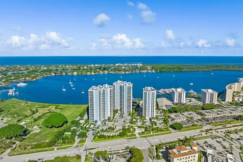 1 Water Club Way North Palm Beach FL 33408