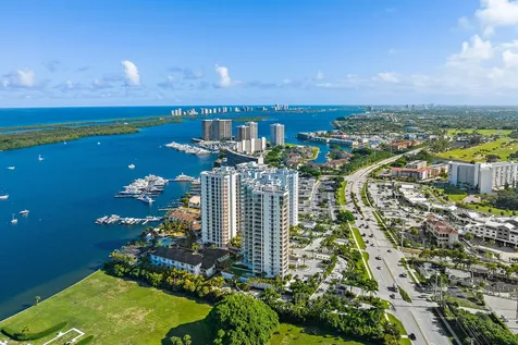 1 Water Club Way North Palm Beach FL 33408