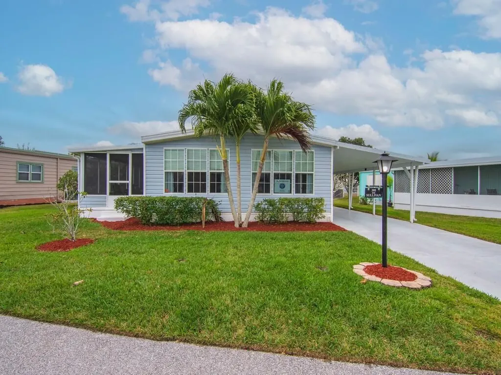 395 Ne Jade Circle Jensen Beach FL 34957