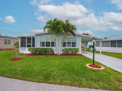 395 Ne Jade Circle Jensen Beach FL 34957