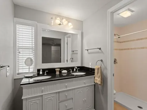 395 Ne Jade Circle Jensen Beach FL 34957