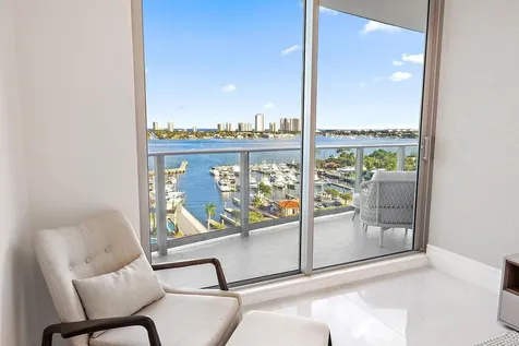 220 Lake Shore Drive Lake Park FL 33403