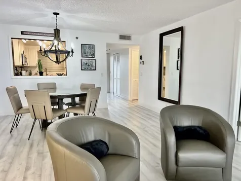 7770 Tahiti Lane Lake Worth FL 33467