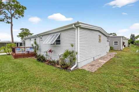 9020 Fomento Bay Boynton Beach FL 33436