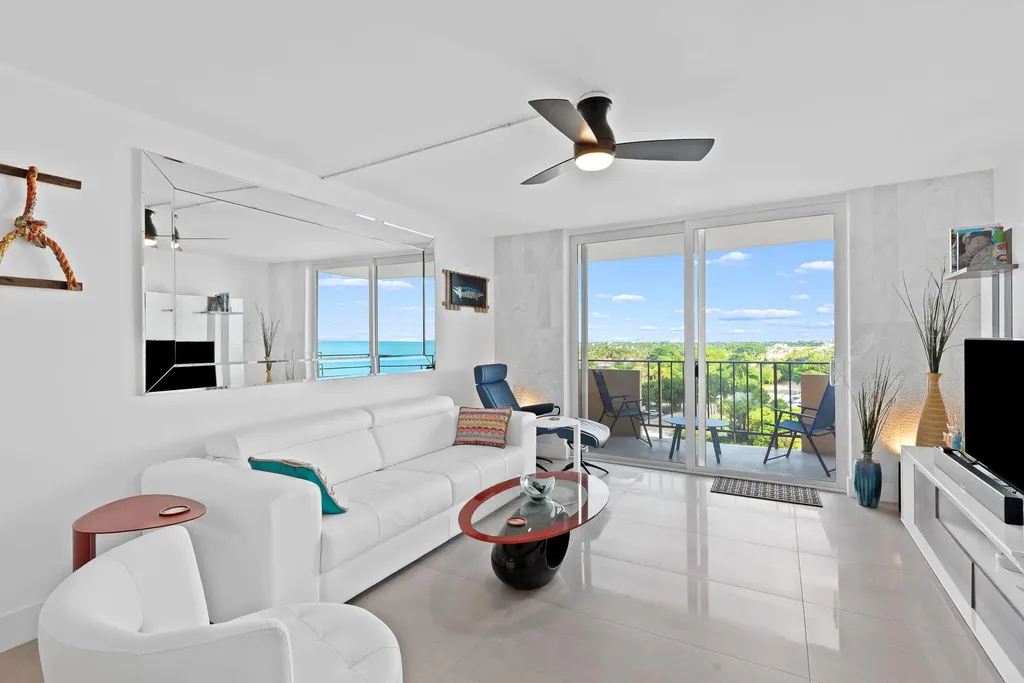 2000 S Ocean Boulevard Lauderdale By The Sea FL 33062