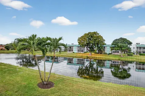 471 Monaco J Delray Beach FL 33446