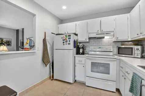 471 Monaco J Delray Beach FL 33446