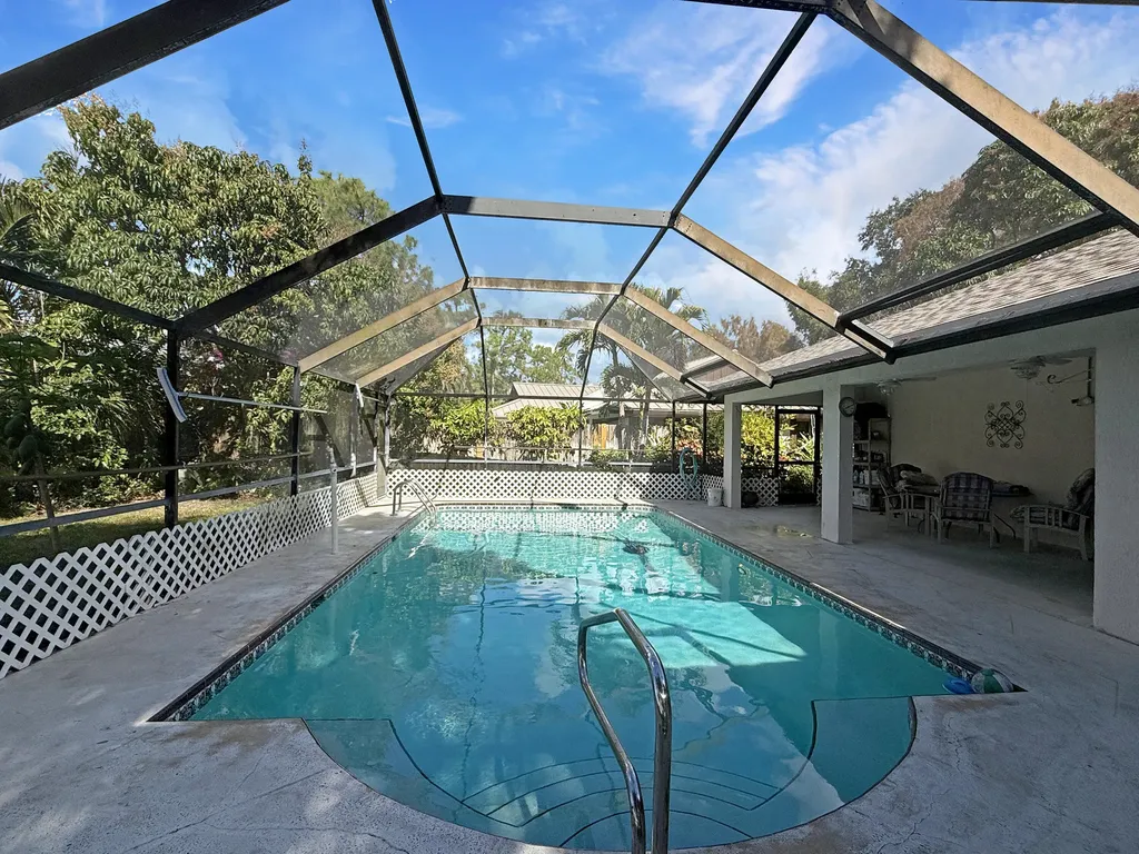 541 Azure Avenue Wellington FL 33414