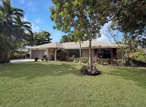 541 Azure Avenue Wellington FL 33414