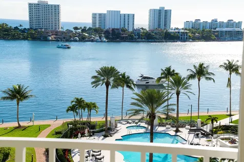 300 Se 5th Avenue Boca Raton FL 33432