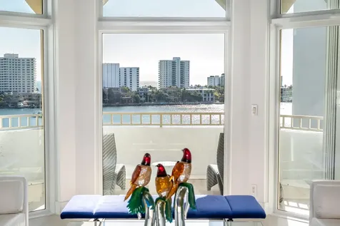 300 Se 5th Avenue Boca Raton FL 33432