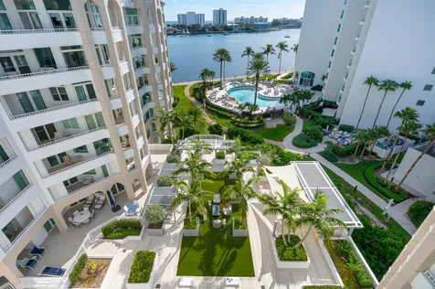 300 Se 5th Avenue Boca Raton FL 33432