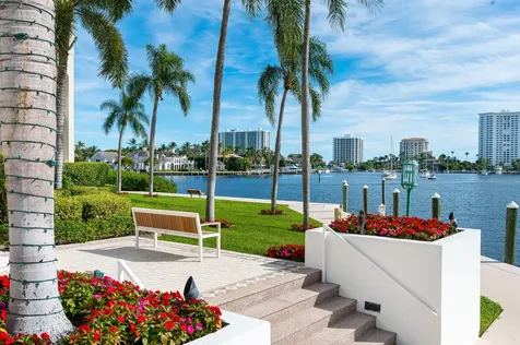 300 Se 5th Avenue Boca Raton FL 33432
