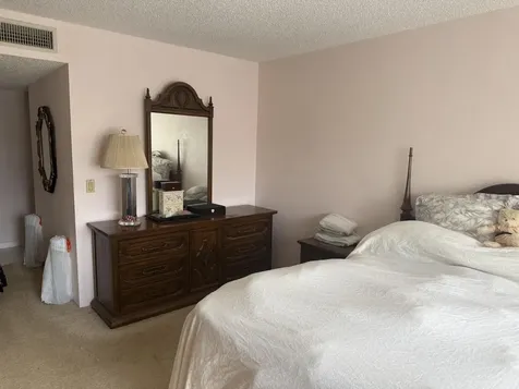 399 Lakeview Drive Weston FL 33326