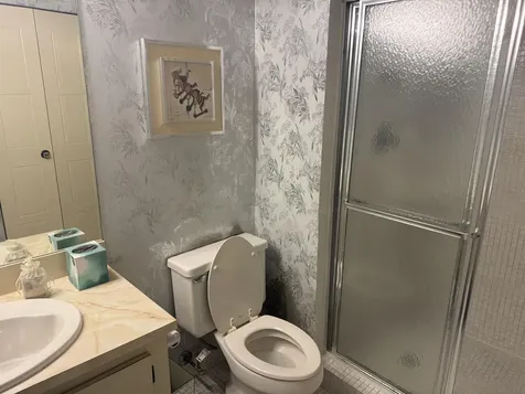 399 Lakeview Drive Weston FL 33326