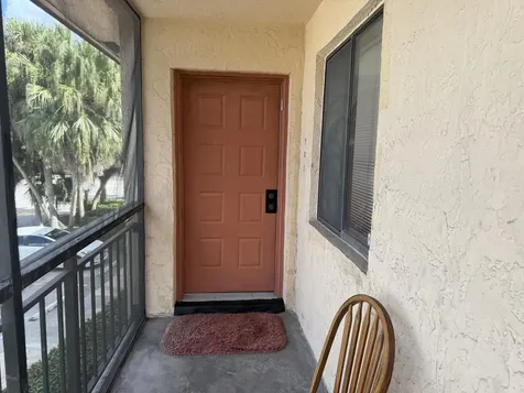 399 Lakeview Drive Weston FL 33326