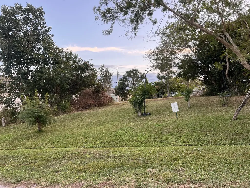 1162 SW Fargo Avenue Port Saint Lucie FL 34953