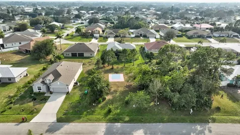 1162 SW Fargo Avenue Port Saint Lucie FL 34953