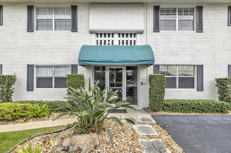 298 Sw 6th Street Boca Raton FL 33432