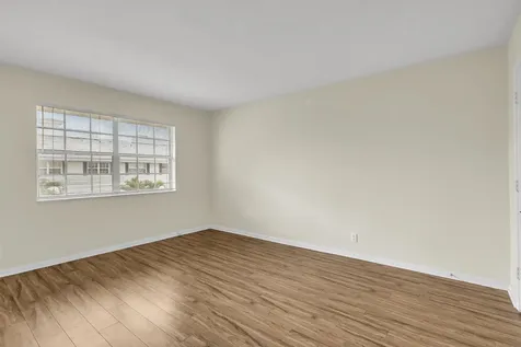 298 Sw 6th Street Boca Raton FL 33432