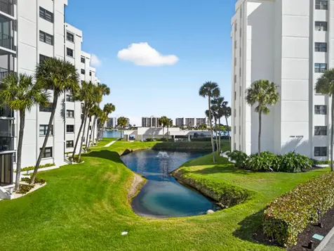 19800 Sandpointe Bay Drive Tequesta FL 33469