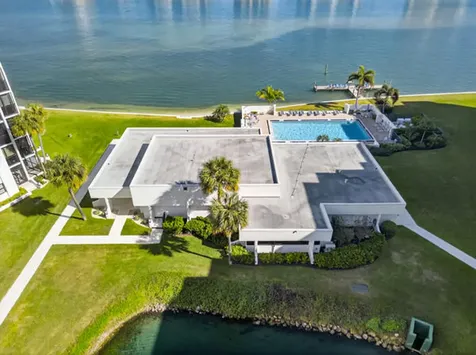 19800 Sandpointe Bay Drive Tequesta FL 33469