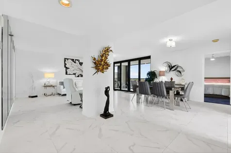 19800 Sandpointe Bay Drive Tequesta FL 33469