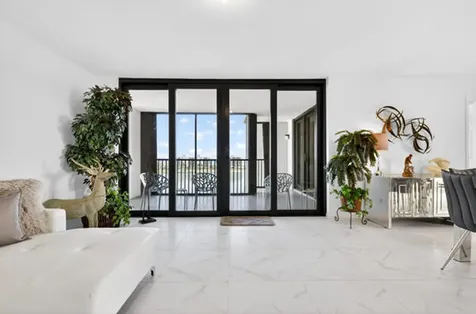 19800 Sandpointe Bay Drive Tequesta FL 33469