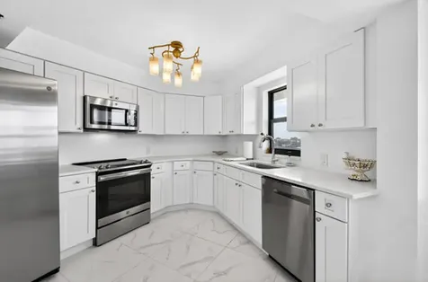 19800 Sandpointe Bay Drive Tequesta FL 33469