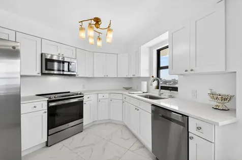 19800 Sandpointe Bay Drive Tequesta FL 33469