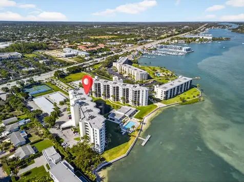 19800 Sandpointe Bay Drive Tequesta FL 33469