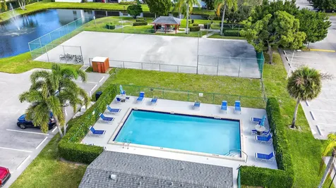 1271 SE Parkview Place Stuart FL 34994