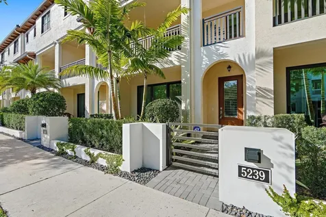 5239 Beckman Terrace Palm Beach Gardens FL 33418
