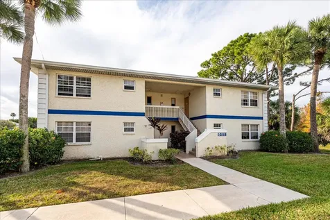 1506 Se Royal Green Circle Port Saint Lucie FL 34952