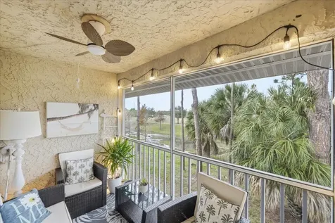 1506 Se Royal Green Circle Port Saint Lucie FL 34952