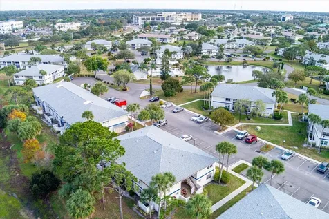 1506 Se Royal Green Circle Port Saint Lucie FL 34952
