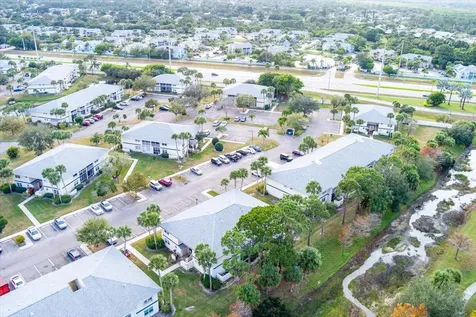1506 Se Royal Green Circle Port Saint Lucie FL 34952