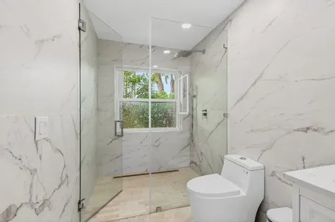 5735 Lakeview Mews Circle Boynton Beach FL 33437