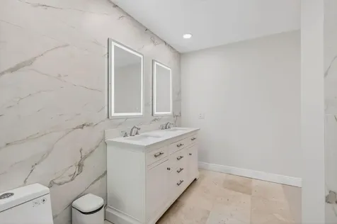 5735 Lakeview Mews Circle Boynton Beach FL 33437