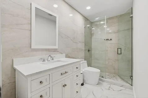 5735 Lakeview Mews Circle Boynton Beach FL 33437