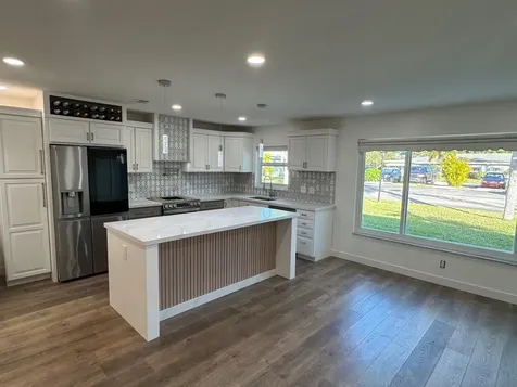 917 S Drive Terrace Delray Beach FL 33445