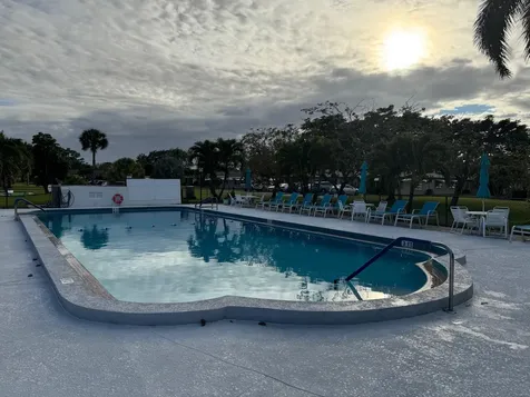 917 S Drive Terrace Delray Beach FL 33445