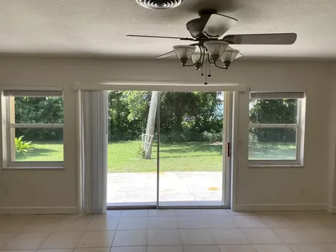 956 Tulip Lane Vero Beach FL 32963