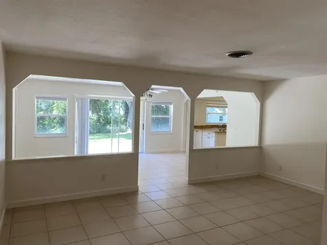 956 Tulip Lane Vero Beach FL 32963